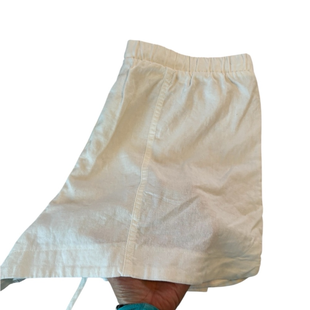 Universal Thread Linen White Shorts - Picture 6 of 15